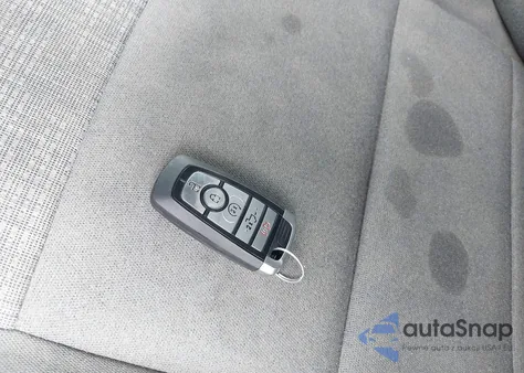 2022 Ford F-150 Xlt из США, поврежденный, VIN 1FTFW1E59NKE35260